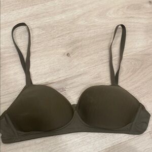 Hanro Soft Cup Khaki Bra and Adjustable Straps 32B